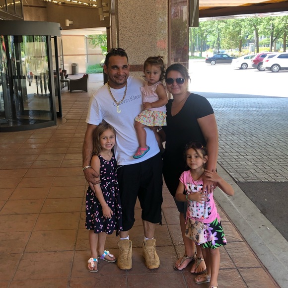 Meet your Posher, Dana - Picture 2 of 4